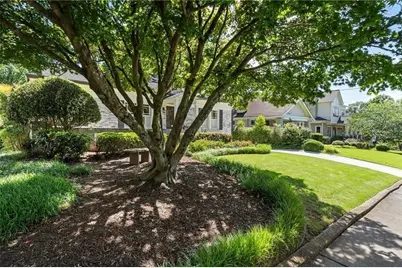 663 Yorkshire Road NE, Atlanta, GA 30306 - Photo 82