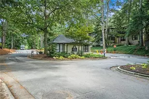 94 Rosaire Pl NW, Atlanta, GA 30327 - Photo 16