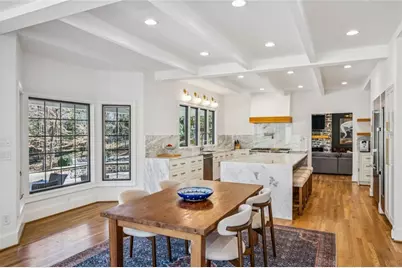 4575 Jett Road, Atlanta, GA 30327 - Photo 10