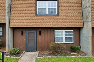 745 Cedar Pointe Ct SW, Marietta, GA 30008 - Photo 1