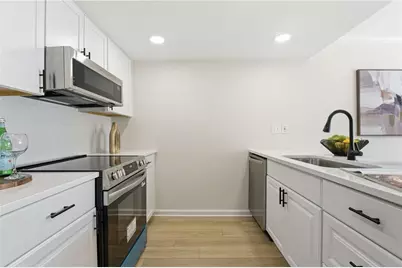 745 Cedar Pointe Court SW, Marietta, GA 30008 - Photo 10