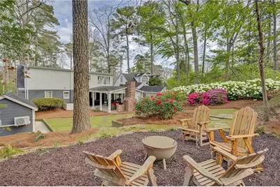 686 Longwood Drive NW, Atlanta, GA 30305 - Photo 2