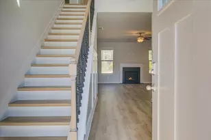 601 Button Grove, Hampton, GA 30228 - Photo 4