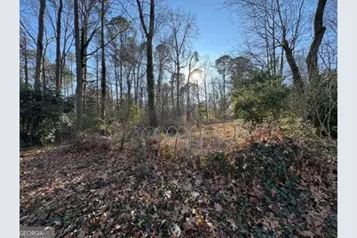 4849 Kenilworth Drive, Stone Mountain, GA 30083 - Photo 32