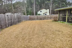 4645 Shannon Ct, Union City, GA 30291 - Photo 18