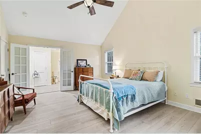 370 Kenilworth Circle, Stone Mountain, GA 30083 - Photo 16