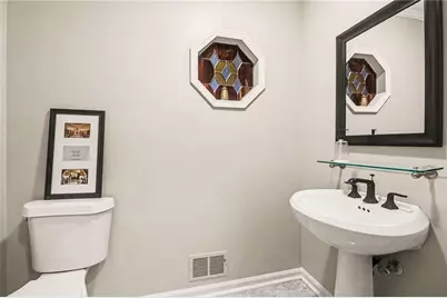 370 Kenilworth Circle, Stone Mountain, GA 30083 - Photo 14