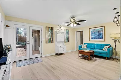 370 Kenilworth Circle, Stone Mountain, GA 30083 - Photo 8