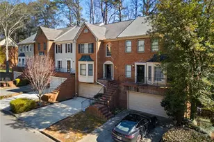 2587 Salem Crossing, Tucker, GA 30084 - Photo 4