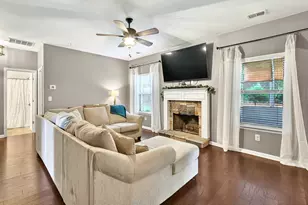 3975 Silverthorn Trce, Cumming, GA 30028 - Photo 16