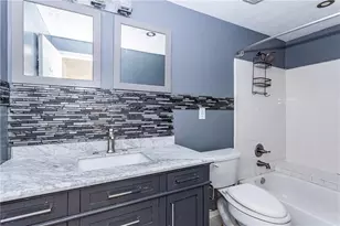 7300 Buck Creek Dr, Fairburn, GA 30213 - Photo 14