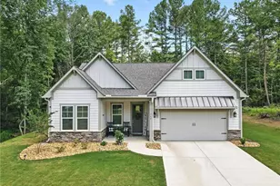 562 Linger Longer Dr, Ellijay, GA 30540 - Photo 1