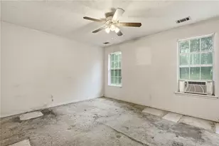 1230 Park St, Loganville, GA 30052 - Photo 22