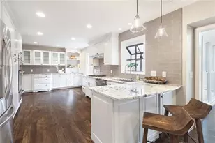 1050 Lakemont Trce, Roswell, GA 30075 - Photo 1