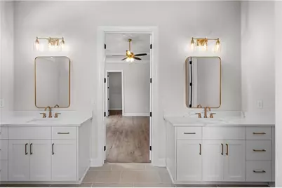 1036 Eastman Court, Hoschton, GA 30548 - Photo 6
