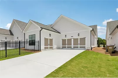 1036 Eastman Court, Hoschton, GA 30548 - Photo 6