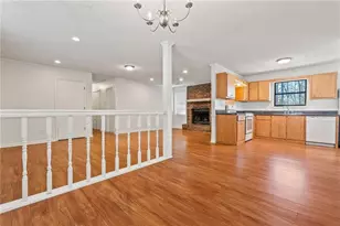 3477 Mustang Dr, Powder Springs, GA 30127 - Photo 4