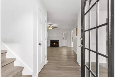 2346 Sapphire Court, Ellenwood, GA 30294 - Photo 4