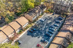 3403 Ashwood Ln, Chamblee, GA 30341 - Photo 28