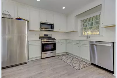 27 Mount Vernon Circle, Atlanta, GA 30338 - Photo 18