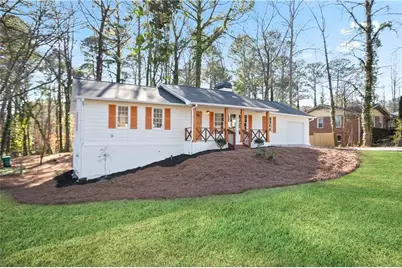 626 Reed Road SE, Smyrna, GA 30082 - Photo 2