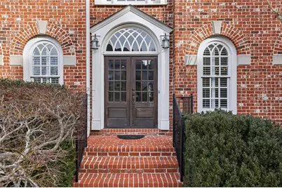 654 Windsor Parkway, Sandy Springs, GA 30342 - Photo 4