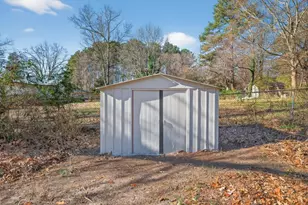 2569 Poplar St, Snellville, GA 30078 - Photo 26