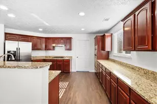 889 Bramble Way, Grayson, GA 30017 - Photo 10