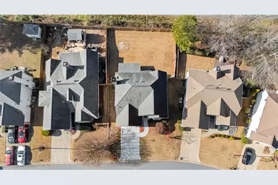 2239 Snug Harbor NE, Marietta, GA 30066 - Photo 38