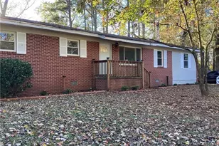 1041 Hillcrest Dr, Union Point, GA 30669 - Photo 2