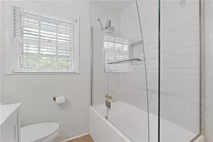 256 Teresa Ln, Loganville, GA 30052 - Photo 10