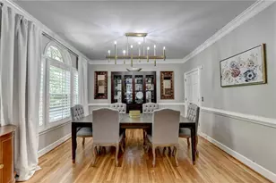 13415 Providence Lake Dr, Alpharetta, GA 30004 - Photo 4