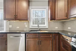 103 Port Victoria Way, Woodstock, GA 30189 - Photo 10