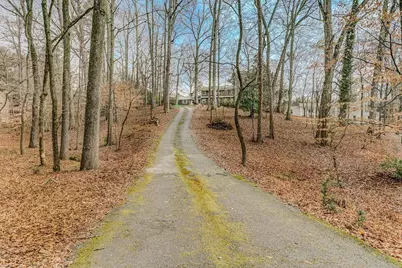 4361 Woodland Brook Drive SE, Atlanta, GA 30339 - Photo 6