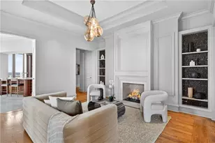 3376 Peachtree Rd NE, Atlanta, GA 30326 - Photo 10