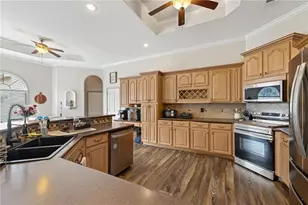 166 Freedom Ln, Commerce, GA 30530 - Photo 6