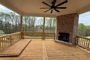 1937 Duncans Mill Ln, Jefferson, GA 30549 - Photo 4