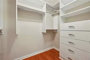 3040 Peachtree Rd NW, Atlanta, GA 30305 - Photo 14