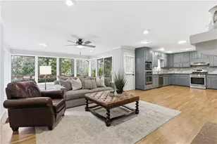 3698 Embry Cir, Chamblee, GA 30341 - Photo 4