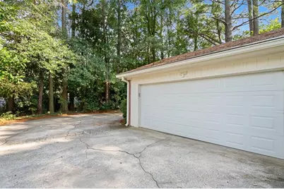 3698 Embry Circle, Chamblee, GA 30341 - Photo 20