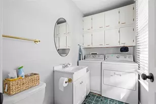 3698 Embry Cir, Chamblee, GA 30341 - Photo 14