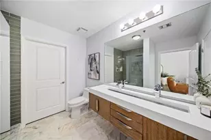 250 Pharr Rd NE, Atlanta, GA 30305 - Photo 20