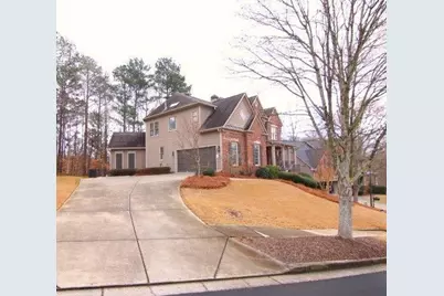 881 Creekview Bluff Way, Buford, GA 30518 - Photo 2