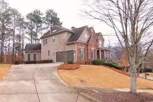 881 Creekview Bluff Way, Buford, GA 30518 - Photo 2