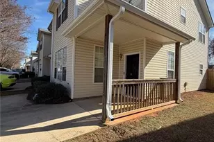 2409 Brianna Dr, Hampton, GA 30228 - Photo 2