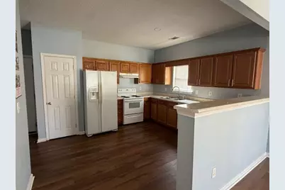 2409 Brianna Drive, Hampton, GA 30228 - Photo 6