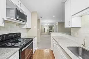 1217 Highland Bluff Dr S E, Atlanta, GA 30339 - Photo 6