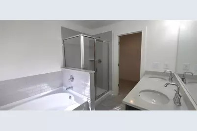 81 Auburn Woods Drive, Auburn, GA 30011 - Photo 16