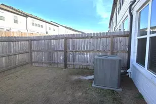 81 Auburn Woods Dr, Auburn, GA 30011 - Photo 20