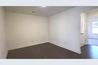 81 Auburn Woods Drive, Auburn, GA 30011 - Photo 8